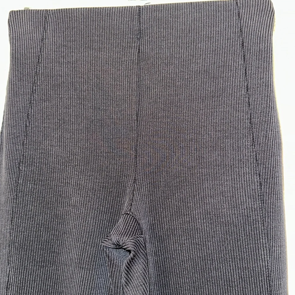 Lululemon Softstreme Pants - Picture 2 of 7